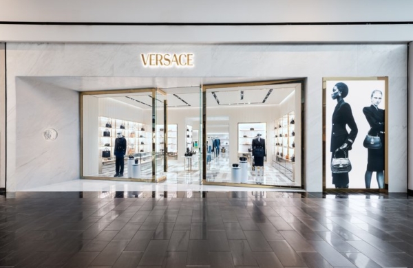 exterior of Versace store at King of Prussia Mall